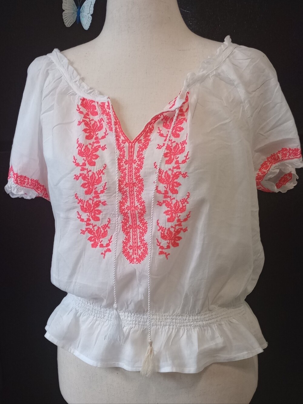 Truth White Boho Pink Floral Embroidered Tassel Top Blouse Size M